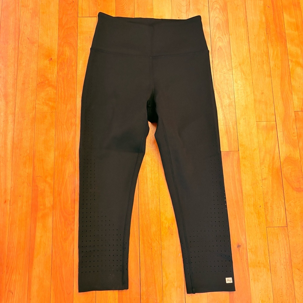 AURUM Cropped Black Leggings with Built in Underwear - Size SMALL